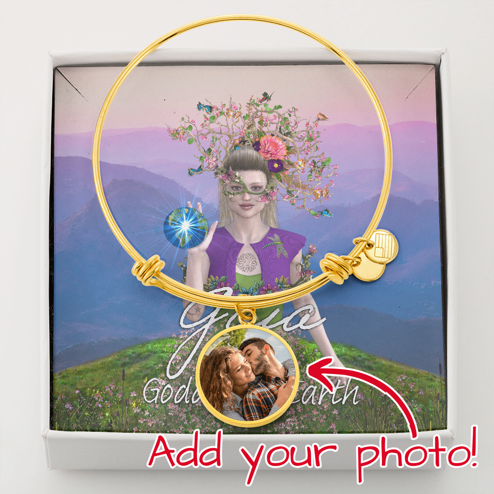 More Than Charms Goddess Gaia- Bangle With Circle Charm (Upload Your Own Photo)